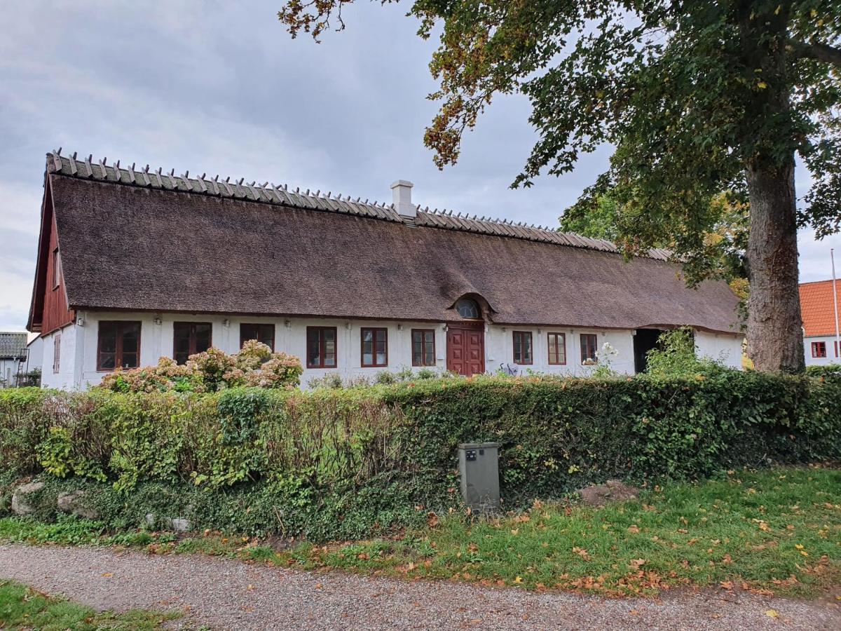 Ragnhilds Gard, Hostel Nyord Exterior foto